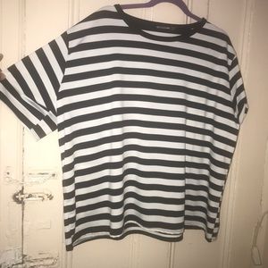 BOXY TSHIRT PRETTY LITTLE THING PLUS SIZE 22.